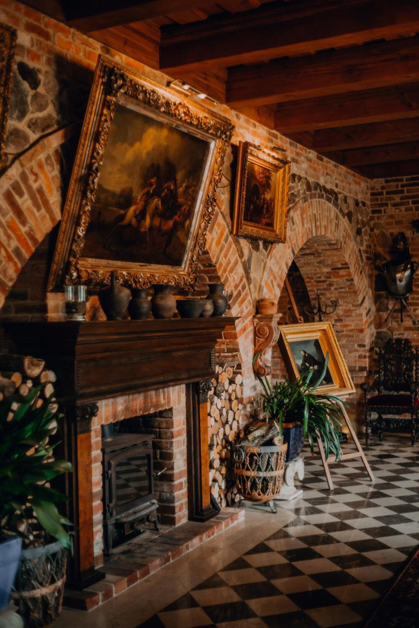 Zabi Dwor - Hotel - Restauracja - Spa Zielona Góra Eksteriør bilde